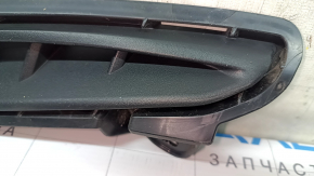 Заглушка переднего бампера левая Toyota Venza 21-24 царапины, скол