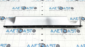 Ornamente laterale dreapta pentru Mercedes Clasa A V177 19-22, argintiu cu iluminare din spate