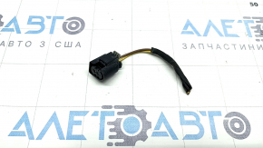 Фишка на сигнал Mercedes A-class V177 19-22