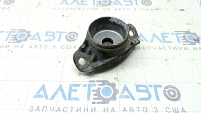 Опора амортизатора задняя правая VW Jetta 19-26