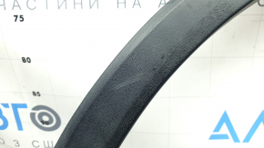 Ornamente aripă stânga față pentru VW Tiguan 18-22: structură, elemente de fixare rupte, zgârieturi