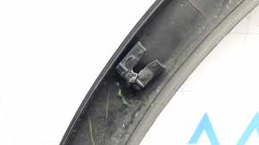 Ornamente aripă stânga față pentru VW Tiguan 18-22: structură, elemente de fixare rupte, zgârieturi