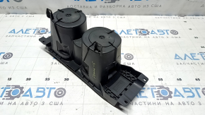 Подстаканники центральной консоли Ford Focus mk3 15-18 рест, под химчистку