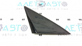 Triunghi exterior ușă față dreapta Mercedes Clasa A V177 19-22, negru lucios