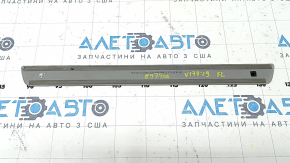Накладка порога передняя левая наружная Mercedes A-class V177 19-22 хром, царапины