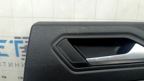 Обшивка двери карточка задняя правая VW Tiguan 18-20 черная, подлокотник кожа черный, вставка пластик, с ручкой, царапины