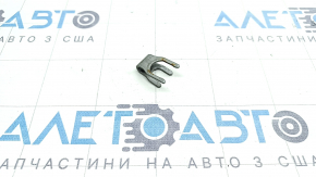 Скоба крепления топливной форсунки Mercedes A-class V177 19-22 M260