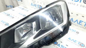 Фара передняя левая VW Tiguan 18-21 галоген, ДХО LED, песок, потёртость