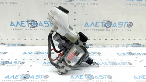Главный тормозной цилиндр с бачком Toyota Venza 21-24 в сборе с brake booster, с крышкой