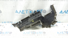 Дефлектор радиатора правый Audi A5 F5 20-25 2.0T, MHEV