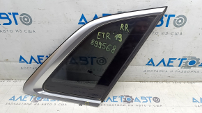 Форточка глухое стекло задняя правая Audi E-Tron 19-23 тонировка, хром, Quattro, тычки изнутри, царапина