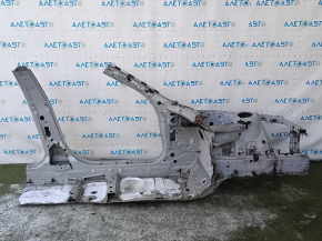 Четверть передняя левая BMW 3 F30 16-18 отпилена, с центральной стойкой, серебро