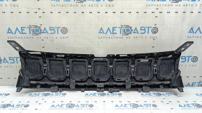 Решетка радиатора grill Jeep Compass 22-23 в сборе 3 части, глухие хром вставки, песок, цаапины