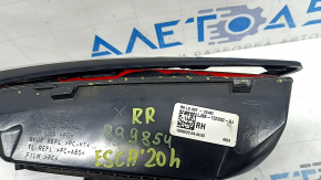 Фонарь внутренний крышка багажника правый Ford Escape MK4 20-22 трещины, надломы корпуса