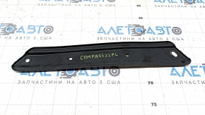 Кронштейн радиатора левый Jeep Compass 22-26