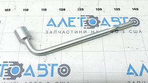 Ключ балонный гаечный Mazda CX-90 24-26