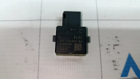 Микрофон в потолке Ford Escape MK4 20-