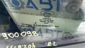 Форточка глухое стекло задняя левая Ford Escape MK4 20-26 тонировка, хром, царапины