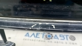 Решетка радиатора Honda Accord 18-20 черный глянец, песок, царапины, незаводские отверстия