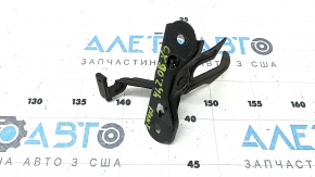Рычаг открывания замка капота Mazda CX-90 24-26 под капотом