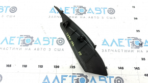 Уплотнитель решетки дворников правый Mazda CX-90 24-26