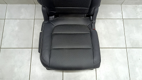 Задний ряд сидений 2 ряд правый Ford Escape MK4 20-22 без airbag, кожа черная, перфорация, замята