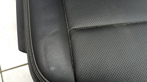 Задний ряд сидений 2 ряд правый Ford Escape MK4 20-22 без airbag, кожа черная, перфорация, замята