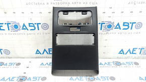 Накладка центральной консоли задняя Mazda CX-90 24-26 черная, царапины