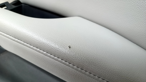 Panou ușă spate dreapta pentru Honda Accord 18-22, negru cu inserție din piele gri, cotieră din piele gri, inserție din lemn, piele ruptă, zgârieturi