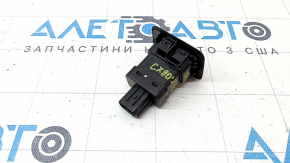Кнопка закрытия двери багажника внутренняя Mazda CX-90 24-26 с блокировкой