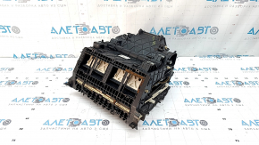 Carcasa încălzitorului și ventilația goale pentru un Ford Escape MK4 2020-2026.