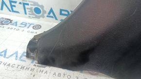 Накладка центральной стойки нижняя правая Toyota Camry v55 15-17 usa черная, царапины