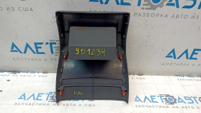 Накладка центральной консоли задняя Toyota Camry v70 18-24 серая, царапина
