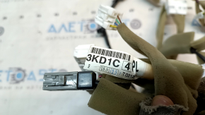 Проводка центральной консоли Nissan Pathfinder 13-20