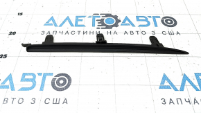 Молдинг переднего бампера правый Mazda CX-90 24-26 структура