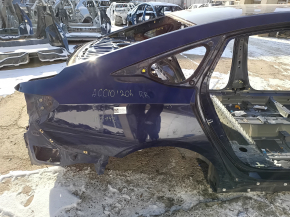 Четверть крыло задняя правая Honda Accord 18-22 под люк, синяя, на кузове, тычки