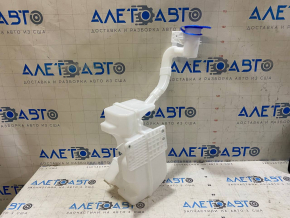 Бачок омывателя VW Jetta 11-18 USA