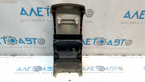 Накладка консоли задняя с подстаканниками Toyota Prius 20 04-09 серая, царапины