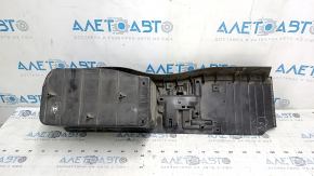 Короб АКБ BMW X5 E70 07-13 трещина, нет фрагмента