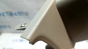Накладка центральной консоли передняя Toyota Prius V 12-14 бежевая, без подстаканика, царапины
