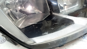 Фара передняя правая VW Tiguan 18-21 галоген, ДХО LED, трещины, паутинка