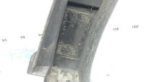 Ornamente aripă spate dreapta Mazda CX-9 16-23, elemente de fixare rupte, crăpături în elementele de fixare, zgârieturi