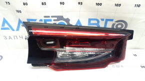 Фонарь внутренний крышка багажника левый Mazda CX-9 16-23 потёртость