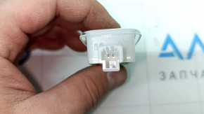 Плафон освещения передний правый Audi A3 8V 15-20 4d LED