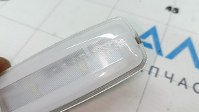 Плафон освещения передний левый Audi A3 8V 15-20 4d LED, царапины
