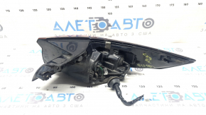 Фонарь внешний крыло левый Mazda CX-9 16-23 царапины