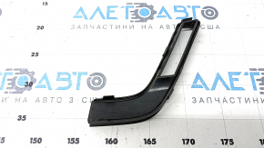 Накладка молдинг переднего бампера правый Audi A3 8V 17-20 S-line