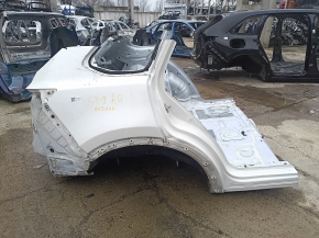 Aripă spate dreapta albă a unui Mazda CX-9 16-23, lovituri pe caroserie