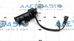 Камера заднего вида с ручкой и кнопкой открывания багажника Audi A3 8V 15-20 4d, 5d