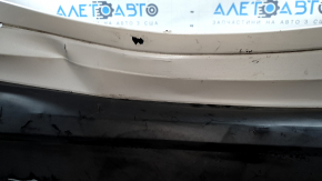 Бампер задний голый Mazda CX-9 16-23 без парктроников, белый, треснут, надрывы пластика, замят